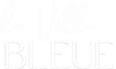 Full logo img of la villa bleue